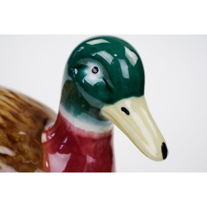 75398 PORTUGALIA CERAMICZNA WAZA TERYNA W KSZTAŁCIE KACZKI Z CHOCHLĄ (2).jpg