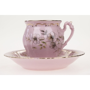 52908 CHODOV FILIŻANKA MOKKA Z RÓŻOWEJ PORCELANY CUDEŃKO Z RELIEFAMI (2).JPG
