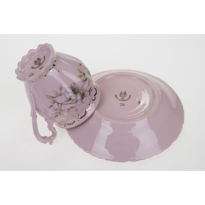 52908 CHODOV FILIŻANKA MOKKA Z RÓŻOWEJ PORCELANY CUDEŃKO Z RELIEFAMI (5).JPG