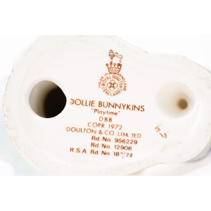 75988 WIELKANOC ROYAL DOULTON FIGURKA KRÓLICZKA Z DZIEWCZYNKĄ (5).jpg