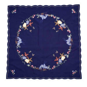 76205 WIELKANOC GRANATOWY OBRUS Z BARWNYMI DEKORACJAMI 85 X 85 CM (1).jpg