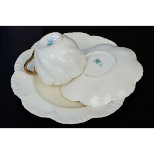 76233 COALPORT ŚNIADANIÓWKA W BIELI CUDOWNE RELIEFY (5).jpg