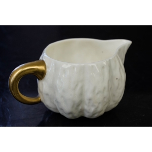 76236 COALPORT MLECZNIK DYNIA W BIELI CUDOWNE RELIEFY (3).jpg