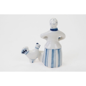 76393 ROSJA GŻELGZHEL ZSRR FIGURKA KOBIETA KARMIĄCA KURY (3).jpg