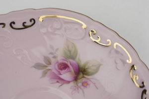 41525 LEANDER ELA FILIŻANKA ZE SPODKIEM Z RÓŻOWEJ PORCELANY RÓŻE (6).jpg
