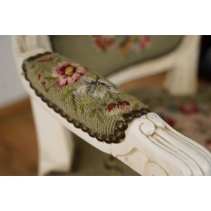 76690 STYLOWY FOTEL KRZESŁO Z PODŁOKIETNIKAMI SELEDYNOWY HAFT GOBELINOWY WZÓR W KWIATY (4).jpg