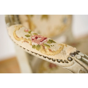 76691 STYLOWY FOTEL KRZESŁO Z PODŁOKIETNIKAMI SELEDYNOWY HAFT GOBELINOWY WZÓR W KWIATY (2).jpg