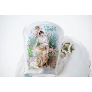 76815 ŚLICZNA SECESYJNA FILIŻANKA ZE SPODKIEM SCENKA Z NIMFĄ I AMORKIEM NIEZAPOMINAJKI (3).jpg