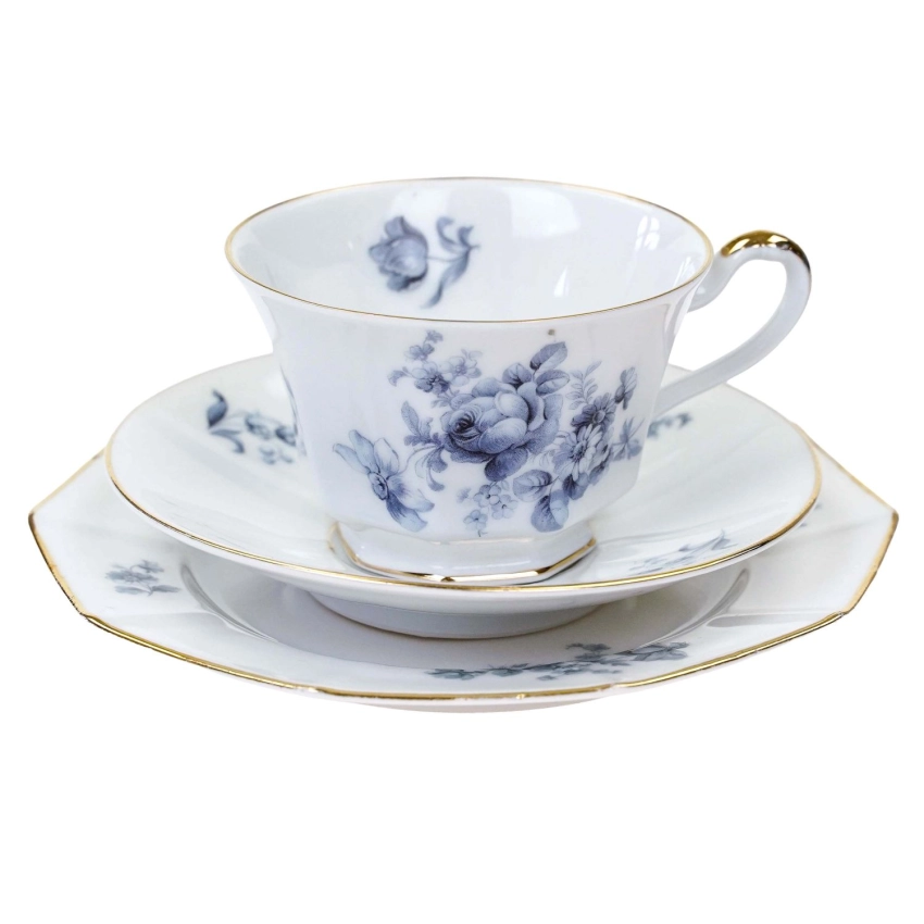 76910 TIRSCHENREUTH BŁĘKITNE BUKIETY GRANIASTA ŚNIADANIÓWKA (1).jpg