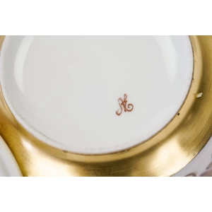 76971 ŚLICZNE NACZYNIE Z POKRYWĄ I USZKAMI Z ŻOŁĘDZIEM (6).jpg