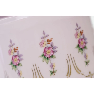 58696 CHODOV KWIATY BOMBONIERA Z RÓŻOWEJ PORCELANY (3).JPG