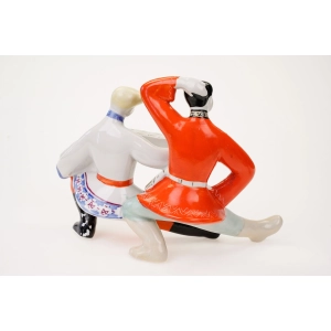 77029 WOŁYŃ POŁONNE TANIEC ROSYJSKI FIGURKA HARMONISTY I TANCERZA W STROJACH LUDOWYCH (4).jpg