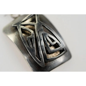 77078 SREBRO MODERNISTYCZNY SOLIDNY WISIOR 4,7 G PR. 925 (2).jpg
