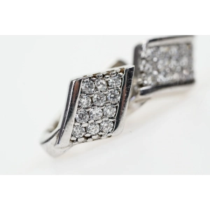 77097 KOLCZYKI SREBRO Z BŁYSZCZĄCYMI OCZKAMI PRÓBA 925 WAGA 4,3 G (2).jpg