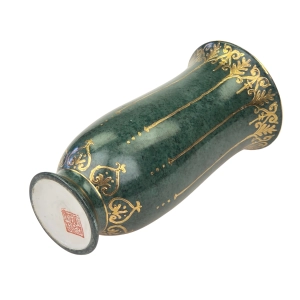 77112 CHIŃSKI WAZON Z LAT 50-TYCH ZIELONY MARMURKOWY Z GOLD RELIEFAMI (6).png