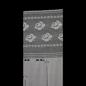 77346 BAWEŁNIANA ZASŁONKA PANEL BAWEŁNA I SZYDEŁKOWE WSTAWKI 215 X 86 CM (4).jpg
