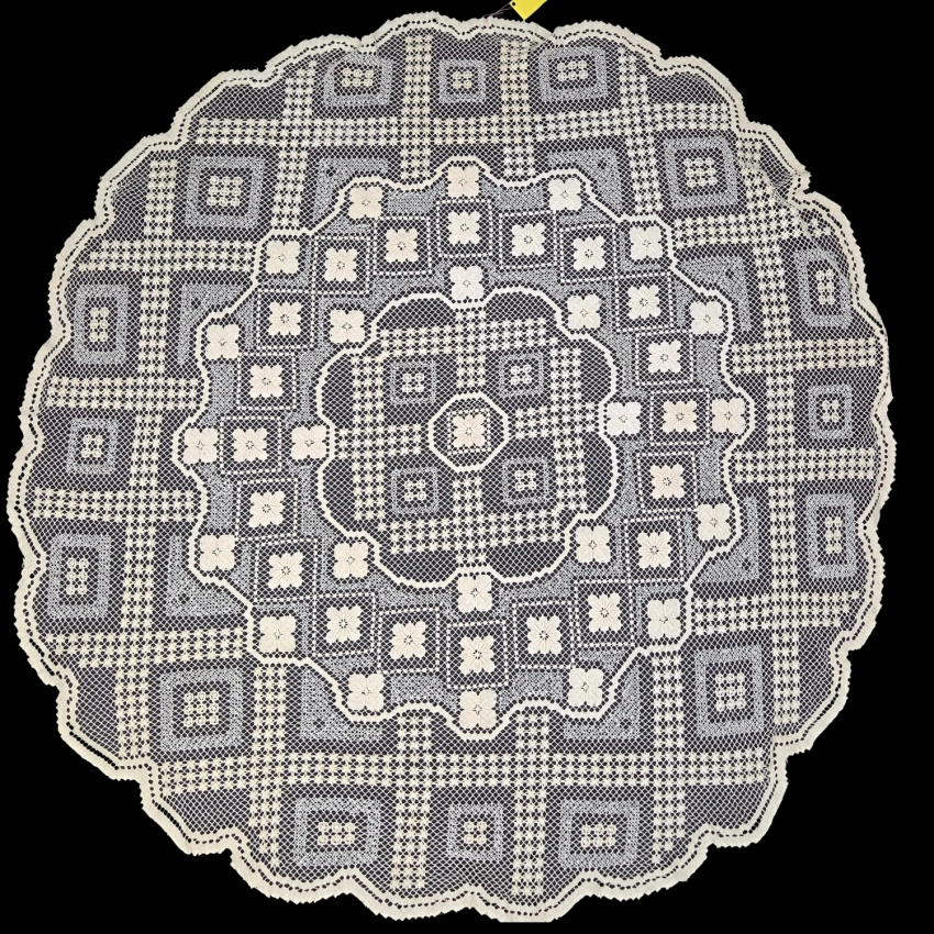 77351 FILET OWALNY OBRUS W KREMOWYM KOLORZE 160 X 135 CM (1).jpg