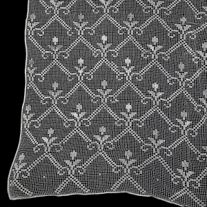 77367 SZYDEŁKO SPORA FIRANKA W RYTMICZNY WZÓR 200 X 200 CM (2).jpg