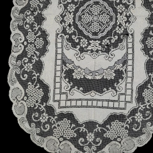 77370 FILET STARY OWALNY FANTASTYCZNY OBRUS WINOGRONA 170 X 110 CM (2).jpg
