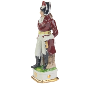 77405 CAPODIMONTE FIGURA NAPOLEOŃSKIEGO ŻOŁNIERZA J. LANNES PORCELANOWA FIGURA (4).jpg