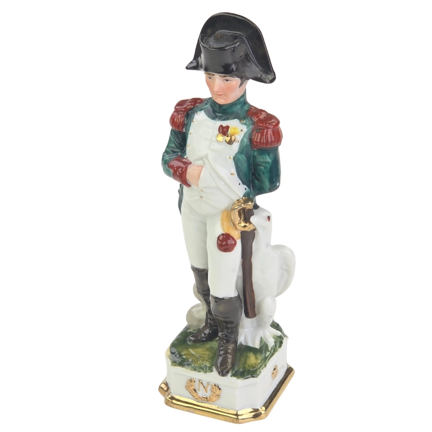 77408 CAPODIMONTE DUŻA FIGURA NAPOLEON Z PTAKIEM STATUETKA PORCELANOWA (1).jpg