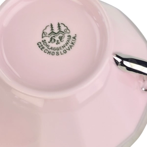 77722 CHODOV GRANIASTA FILIŻANKA ZE SPODKIEM Z RÓŻOWEJ PORCELANY CUDEŃKO SREBRZENIA (9).jpg