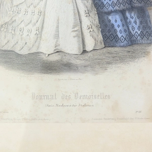 77908 LE JOURNAL DES DAMES... STARA RYCINA Z MODĄ ZA SZYBĄ W RAMIE 1857 rok (5).jpg