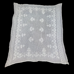 77897 SZYDEŁKO BIAŁY OBRUS FIRANKA CIEKAWY WZÓR 165 X 140 CM (1).jpg