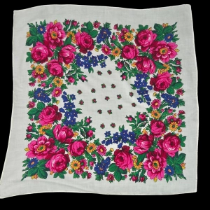77903 BIAŁA DUŻA CHUSTA W STYLU LUDOWYM FOLKOWYM 73 X 71 CM+FRĘDZLE (2).jpg