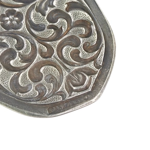 78106 PAKO ZILVER ŚLICZNA ŁOPATKA DO CIAST TORTÓW Z WIATRAKIEM BOGATO ZDOBIONA (8).jpg
