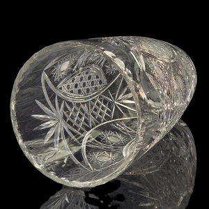 78172 OGROMNY KRYSZTAŁOWY WAZON W GWIAZDY I PALMETY PONAD 30 CM (22).jpg