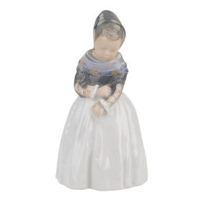 78200 ROYAL KOPENHAGEN PORCELANOWA FIGURKA DZIEWCZYNY AMAGER II (1).jpg