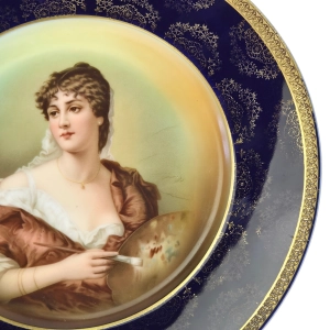 78304 ROSENTHAL PIĘKNA PATERA Z PODOBIZNĄ NIEWIASTY Z NUTAMI W WIEŃCU LAUROWYM (4).jpg