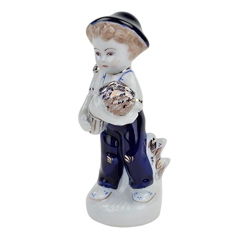 78307 BYTOM DIKOLENKO FIGURKA CHŁOPCA ZE SNOPKIEM ZBOŻA (1).jpg