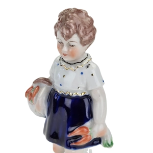 78308 BYTOM DIKOLENKO FIGURA DZIEWCZYNKI Z KOSZEM MARCHWI (5).jpg