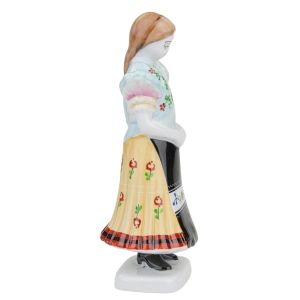 78312 HOLLOHAZA FIGURA NIEWIASTY W STROJU LUDOWYM (3).jpg