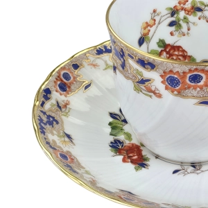 78386 BERNARDAUD LIMOGES SINGAPUR FILIŻANKA ZE SPODKIEM KOBALTOWO-ZŁOTE SZLACZKI (6).jpg