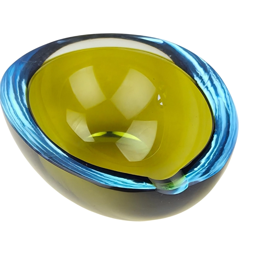 78532 MURANO SZKŁO SOMMERSO DWUBARWNA POPIELNICZKA W KSZTAŁCIE JAJKA (1).jpg