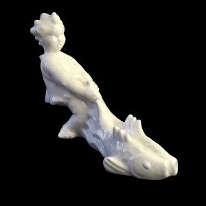 78740 PEXIDER EMIL HLAVICA FIGURA CHŁOPIEC Z RYBĄ (4).jpg