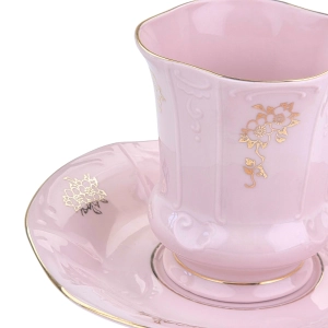 78741 BOHEMIA FILIŻANKA ZE SPODKIEM Z RÓŻOWEJ PORCELANY CUDEŃKO Z RELIEFAMI (4).jpg