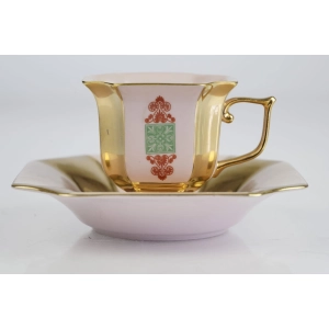 41131 CHODOV EMPÍR FILIŻANKA MOKKA Z RÓŻOWEJ PORCELANY CUDEŃKO O GRANIASTYM KSZTAŁCIE (2).jpg