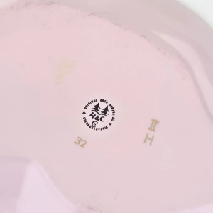 79069 CHODOV LENKA PARA PATEREK W KSZTAŁCIE NEREK Z RÓŻOWEJ PORCELANY (10).jpg