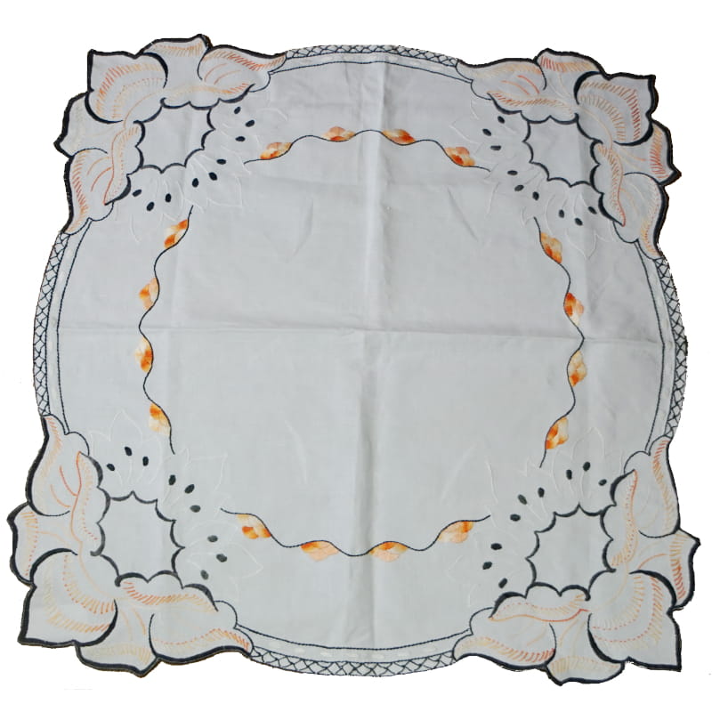 27439 STARY RĘCZNIE WYSZYWANY CIEKAWY OBRUS 78 X 74 CM.jpg