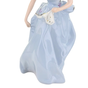 79515 ROYAL DUX FIGURKA RĘCZNIE MALOWANA DAMA Z CHUSTECZKĄ (9).jpg