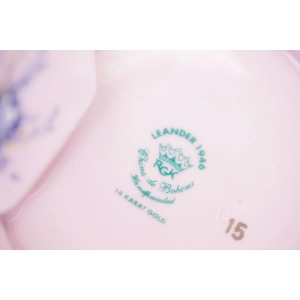 69704 LEANDER FILIŻANKA ZE SPODKIEM RÓŻOWA PORCELANA BŁĘKITNE BUKIETY (6).JPG