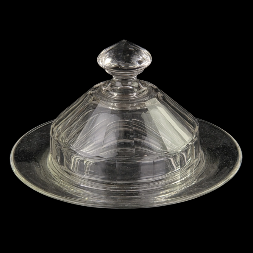 79537 ELEGANCKA MASELNICA Z GRANIASTĄ POKRYWĄ (1).jpg