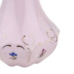79601 CHODOV LENKA WAZON Z RÓŻOWEJ PORCELANY DEROBNE KWIATUSZKI RELIEFY I ZŁOCENIA (6).jpg