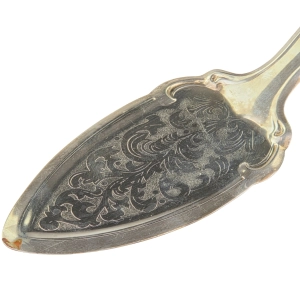 79704 PLATEROWANA ŁOPATKA DO TORTÓW Z ŁADNYM WZOREM (3).jpg