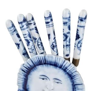 79706 PORCELANOWY STOJAK Z NOŻAMI DO OWOCÓW KOBALEM MALOWANE (3).jpg