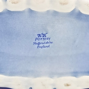 79780 KH STAFFORDSHIRE ŻARDINIERA OWALNA DONICA Z ROMANTYCZNYMI SCENKAMI (9).jpg